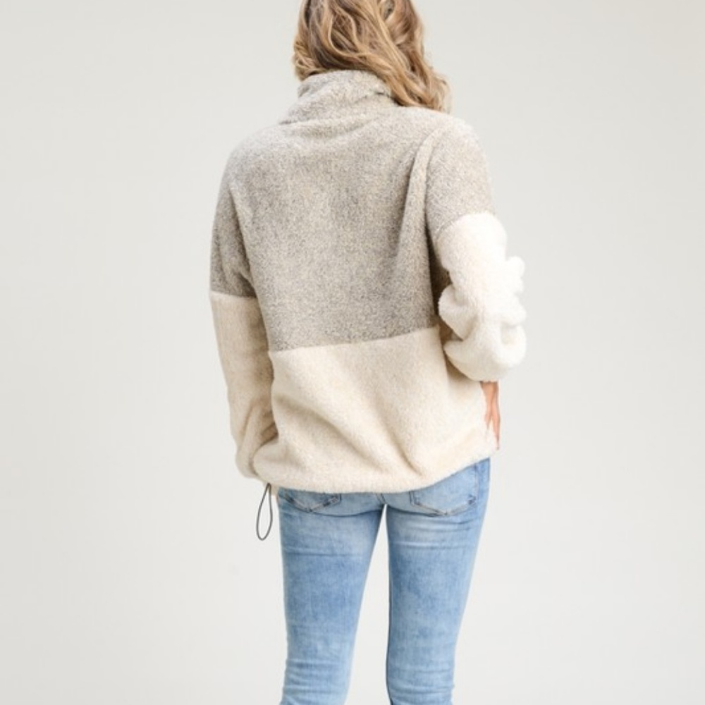 LAST NEW Taupe Green /Cream Color Block Pull Over - Picture 5 of 5